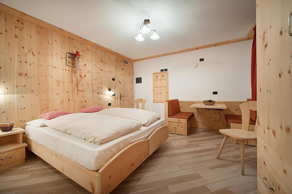 Chalet In Via Dali Mina ลีวินโญ ภายนอก รูปภาพ