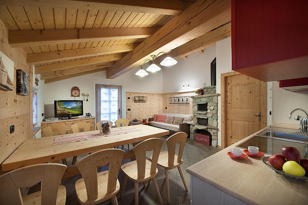 Chalet In Via Dali Mina ลีวินโญ ภายนอก รูปภาพ