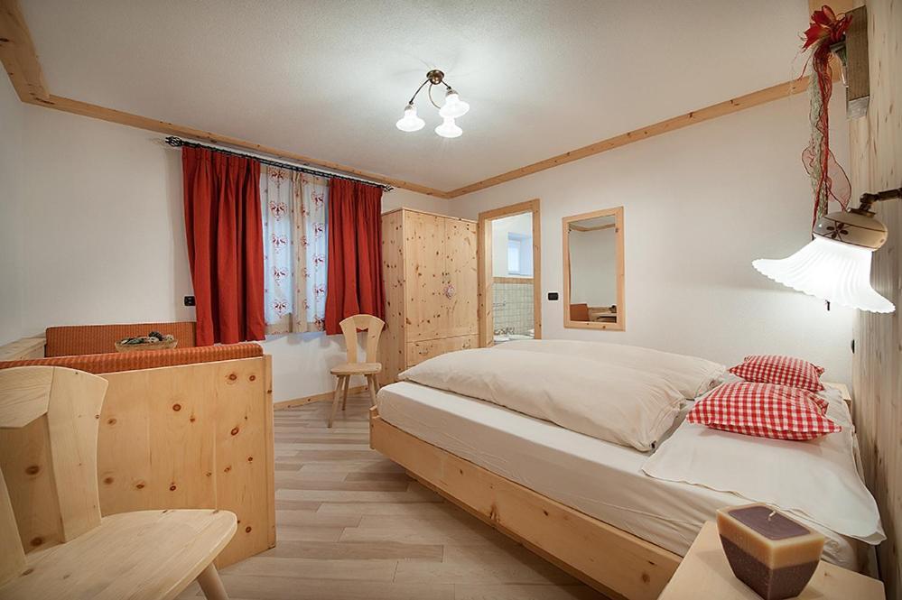 Chalet In Via Dali Mina ลีวินโญ ภายนอก รูปภาพ